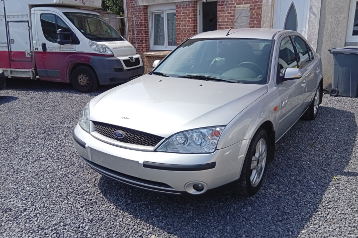 FORD MONDEO